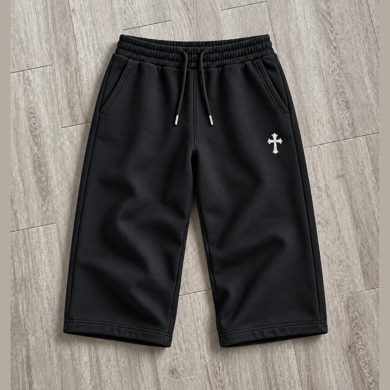 Cross Sweat Capris in Black