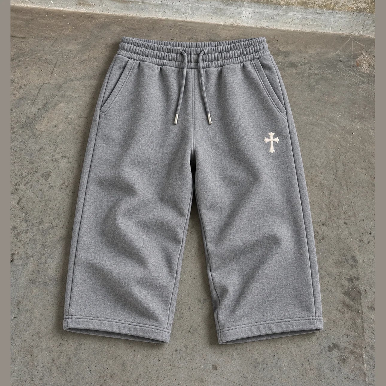 Cross Sweat Capris in Heather Grey